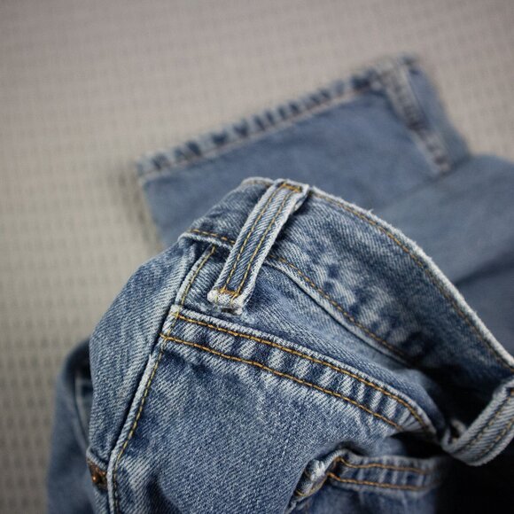 Levi's Relaxed Straight Cut Wide Denim Jeans - Picture 7 of 8